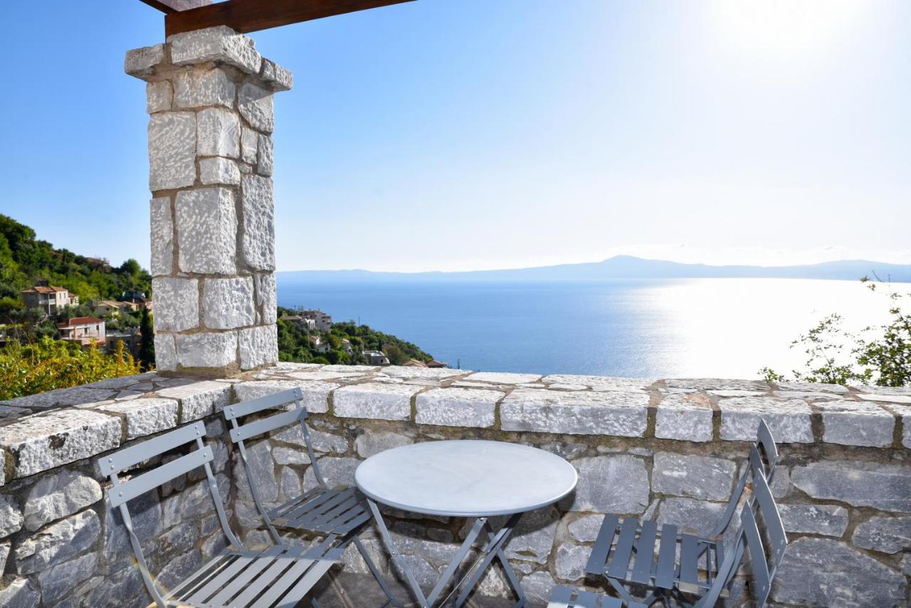 Ryalos Villas 卡拉马塔 外观 照片
